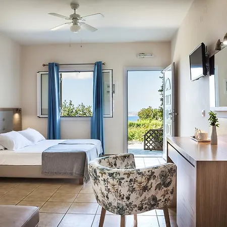 Lägenhetshotell Dionysos Village 4*