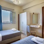Hotel apartamentowy Dionysos Village 4*