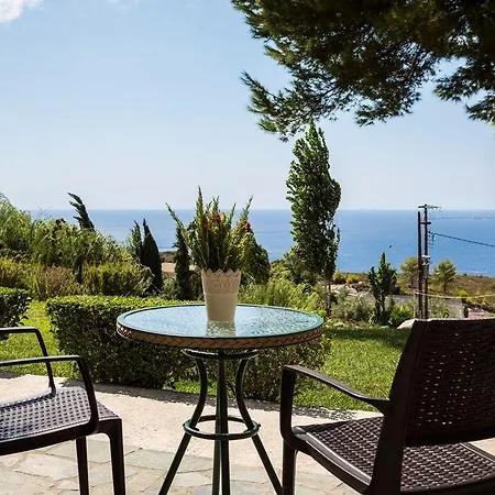 Dionysos Village Lägenhetshotell