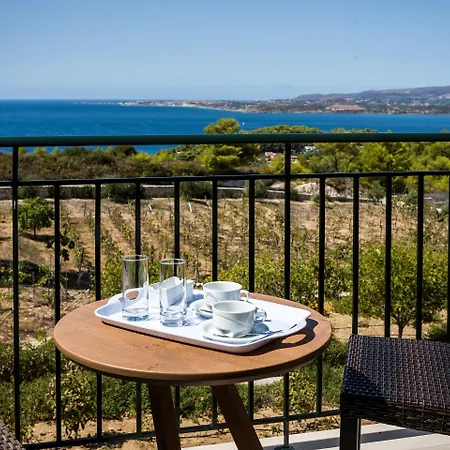 Dionysos Village ラッシ
