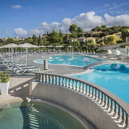 Hotel apartamentowy Dionysos Village Lassi (Kefalonia)