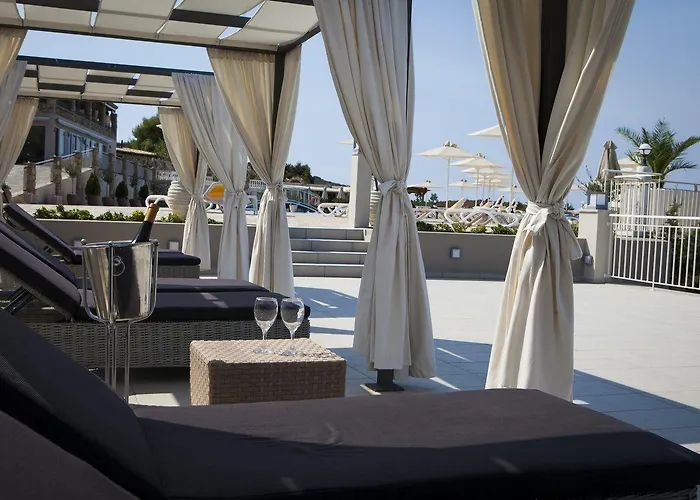 Dionysos Village 4* Lászi